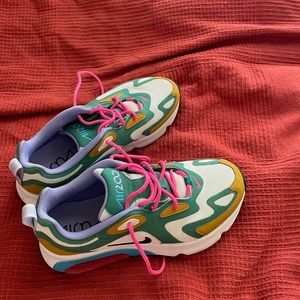 Nike Air Max 200 Mystic size 9